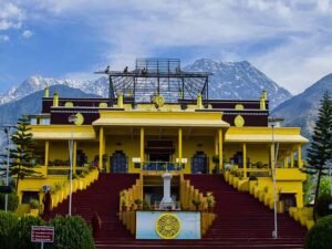 Dharamshala-taxi-service.